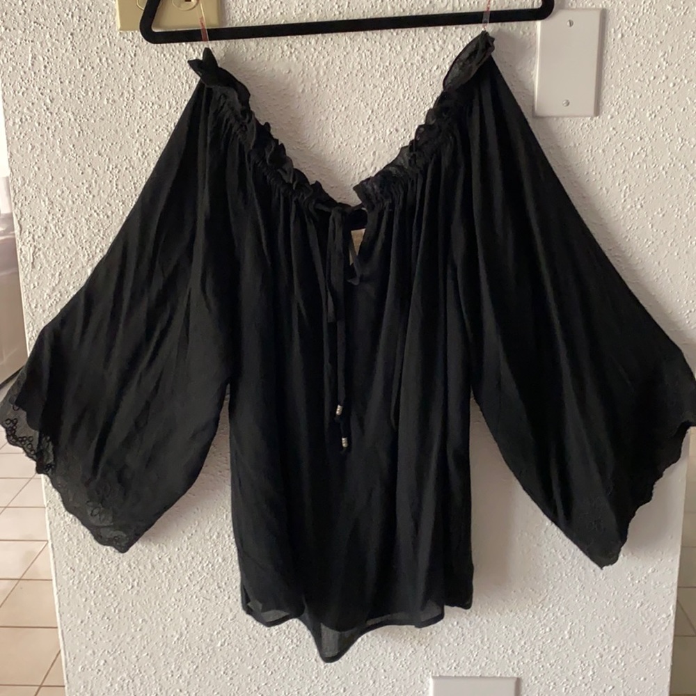 Flying Tomato Off the Shoulder Blouse Size 1X